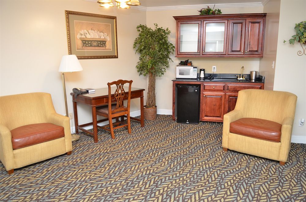 Winton Inn & Suites Barnwell Zewnętrze zdjęcie